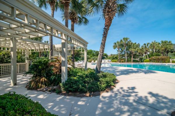 Top Pawleys Island Rentals with Pool for Your Next Getaway